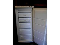 hinge/locking clip deep freezer tumble door by rcoolen