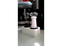 Salt and Pepper no tip holder by chewonthis