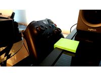 Xbox One Monster Mouth Controller Stand by js9390