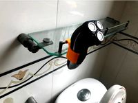 Shaver holder by Carpenter_Zhang