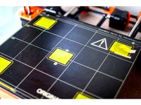 Bed levelling square (center) by HobbyHoarder