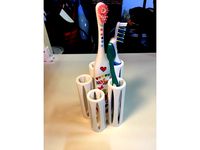 Toothbrush Holder by hopskipper