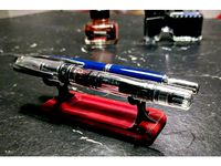 Universal Pen Stand by blecheimer