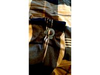 Duvet Cover / Bed Sheets Clip by Geegio