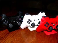 PS3 Controller Holder by Martinrome