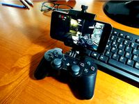 Universal smartphone mount for DUALSHOCK 3 (PS3 controller) by Alessandro_Palma