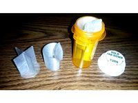 Pill Divider, 4 Lower, 1 Upper by RickB