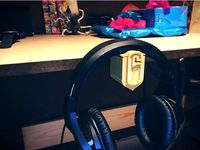 Headset Holder Desk Rainbow Six Siege by arturoanoni