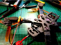 FlexDipol T - handle for mounting on a frame by actuna