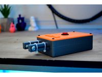 DIY Stungun/Tazer Enclosure by Jonasdille
