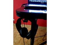 Porta auriculares / Headphone holder by Sebamop