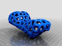 Voronoi woman by iverdog