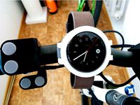 Moto 360 (gen. 1) bike handlebar clamp by bookmake