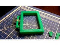 Aquarium fish feeder by rustyarh