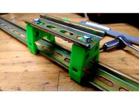 DIN rail riser by Piloten