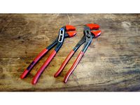 Covers for pliers  by JobSmolders