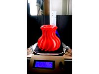 semi spiral vase by makermaster25