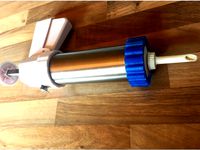 cake syringe bolting by berds