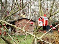 SWEDISH BIRD HOUSE by PurchenZuPoden