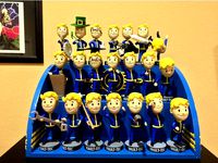 Fallout : Vault Boy Bobbleheads Shelf (Remix for Makerbot print bed) by Daveon