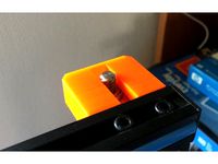 Z lead screw bearing top bracket  by hoegge