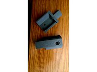 Renault Clio touring 2009 trunk rail tip by scoelhoneves