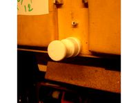 customisable handle for cylindrical heavy magnet by jfrocchini