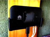 Support mural pour Hotspot wifi Huawei E5577 by Diauguerry93