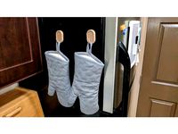 Oven Mitt Hook by The57thPrinter
