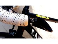 bicycle mirror-bar end plug for road bike by yeshuayes