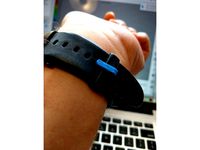 Moto 360 Strap Holder by dflipb