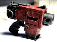 Warhammer 40k Bolter Pistol by NewbieNathan