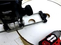 Makita M3601G-MT Router Circle Cutting Jig by takai