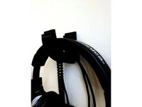 Tri-Arc Wall Holder by MikeSalt
