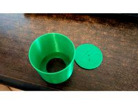 Seeding Pot with Removable Bottom for Easy Transplantation by lammatt