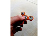 Small Hands Spinner (625Z) by Jbonasera