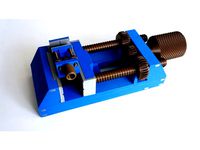 Low overhang threaded rod by johann517