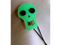 Skull bud by Stiggy331