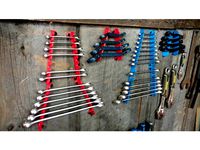 Customizable Wrench Rack by cperiod