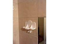 Shaver and accessories wall mount holder by romanaerl