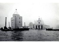 Aldo Rossi, Teatro Del Mondo by kfuk