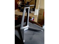 Headphone Stand (2 parts) by BKMorpheus