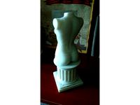 Modern and antique statue by imeli