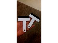 Simple Squeegee by shadetherapper