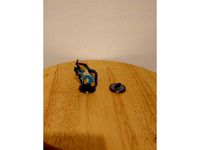 Simple Stand for Thin Objects by SamuelSVD