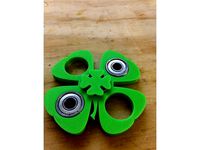 Four Leaf Clover Finger pads for fidget spinners by Thomllama