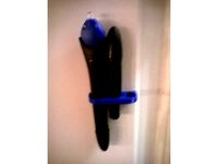 UV glue holder by RobinLin