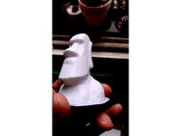 Lowpoly Moai remix by orangeteacher