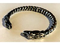 bracelet by januszeko