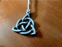 Triquetra avec anneau prisonnier - Triquetra with prisoner ring by NOP21